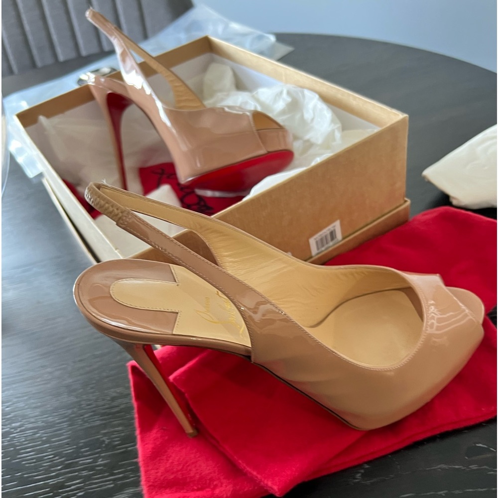 Christian Louboutin sz 38.5 barely used